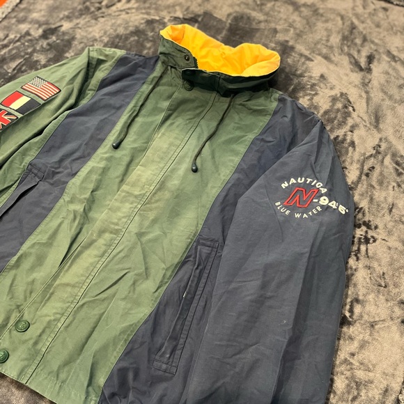 Vintage Nautica Shell Jacket - Picture 3 of 14